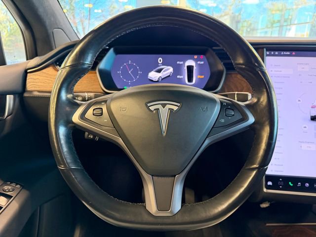 Used 2021 Tesla Model X Long Range image 27