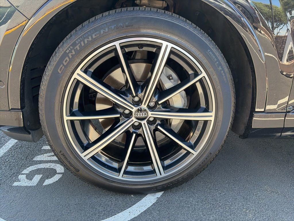 Used 2020 Audi Q7 3.0T Prestige w/ Prestige Package image 11