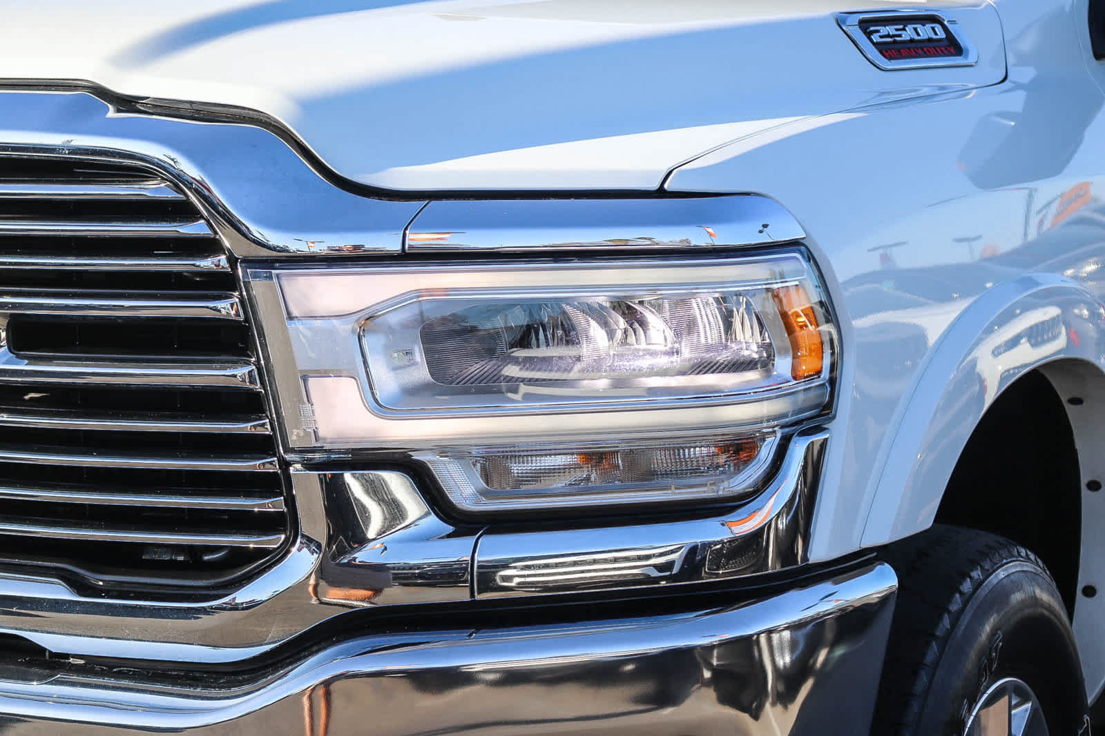 Used 2022 RAM 2500 Laramie AWD/4WD image 8