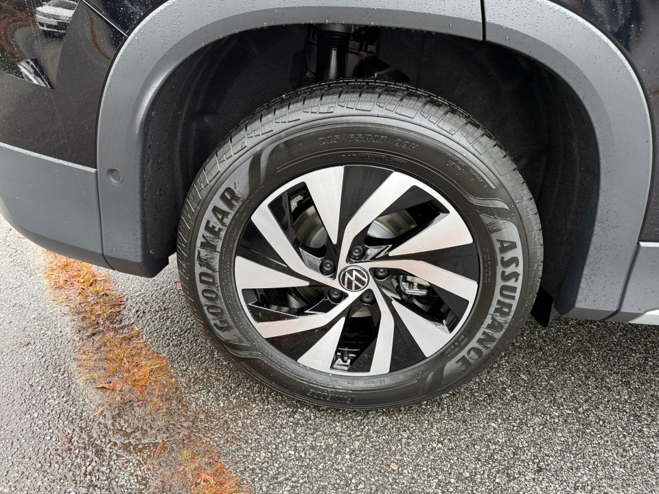 New 2026 Volkswagen Tiguan S image 23