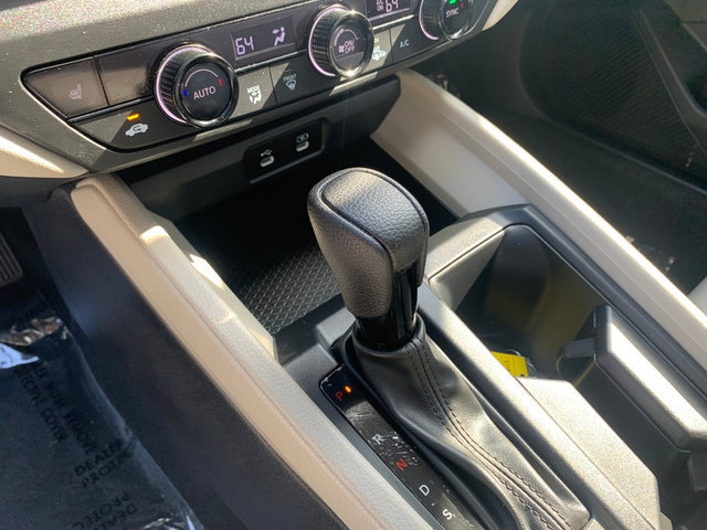 Used 2023 Honda Accord EX image 25