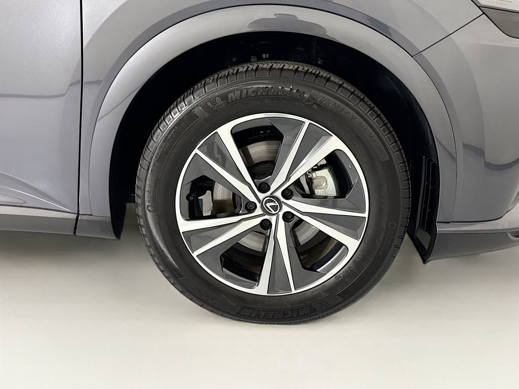 Used 2025 Lexus RX 350 FWD w/ Accessory Package image 32