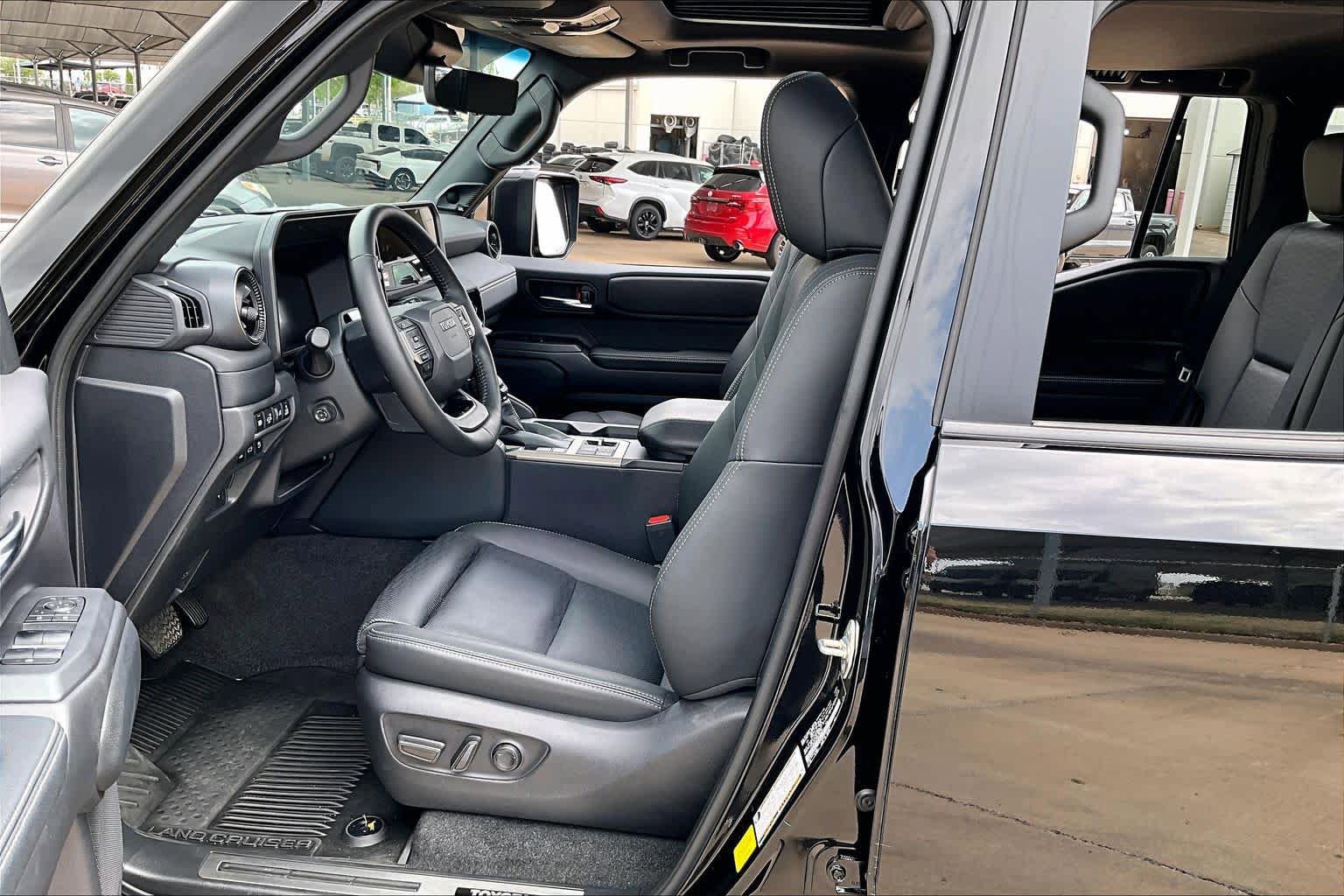 Used 2025 Toyota Land Cruiser w/ Premium Package AWD/4WD image 8