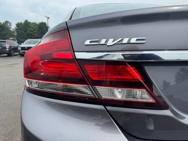 Used 2015 Honda Civic SE image 9