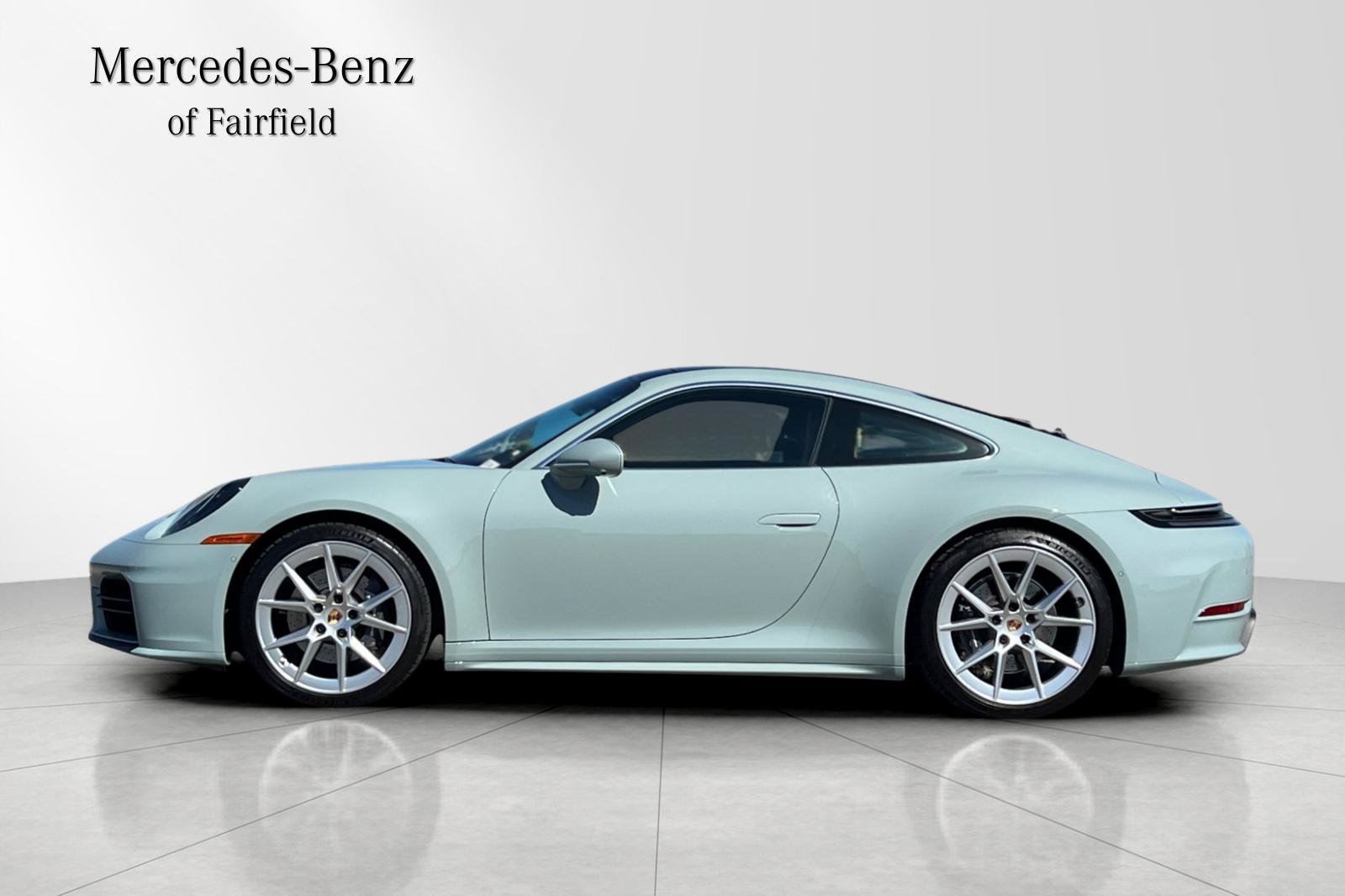Used 2025 Porsche 911 Carrera RWD image 5
