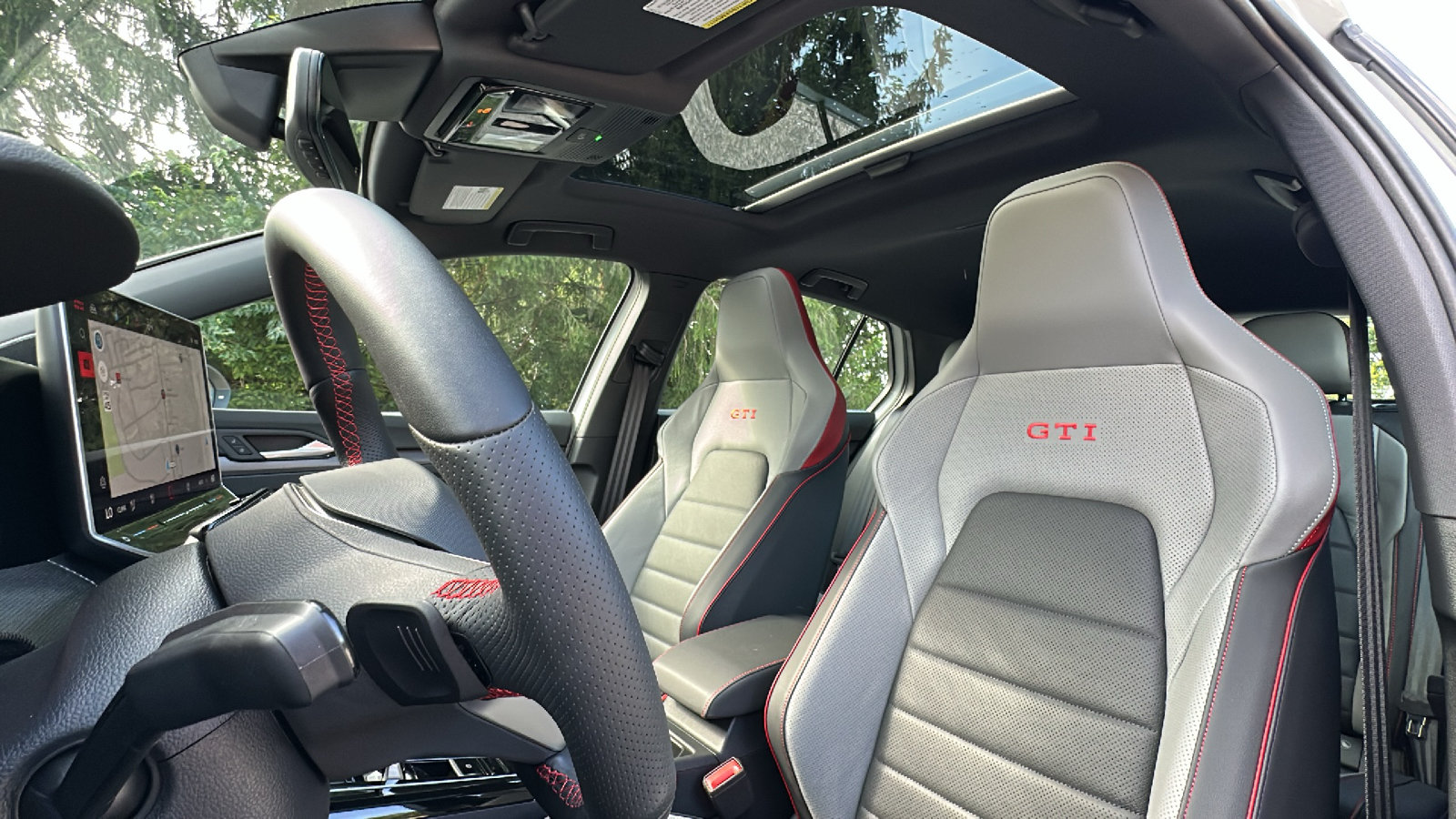 Used 2025 Volkswagen GTI Autobahn FWD image 13