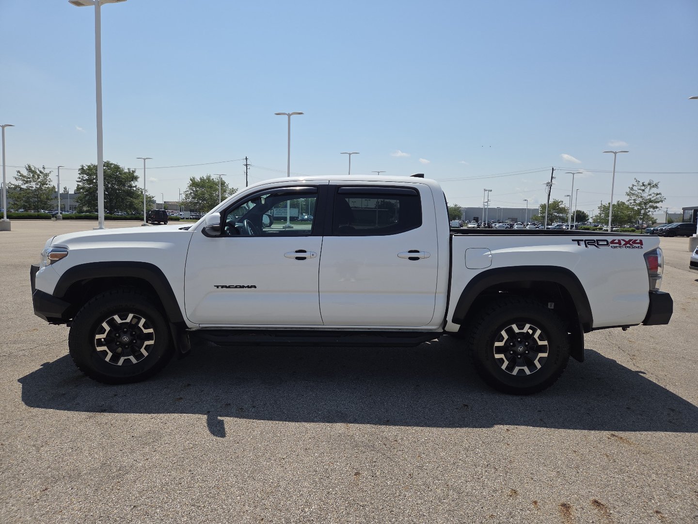 Used 2021 Toyota Tacoma TRD Off-Road AWD/4WD image 14