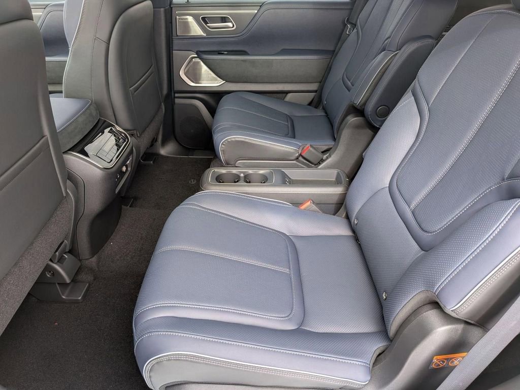 New 2026 INFINITI QX80 4WD w/ Sport Exterior Package image 28