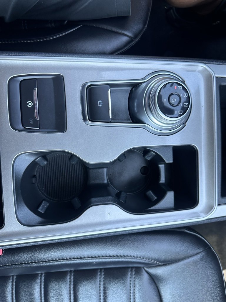 Used 2023 Ford Edge SEL image 17