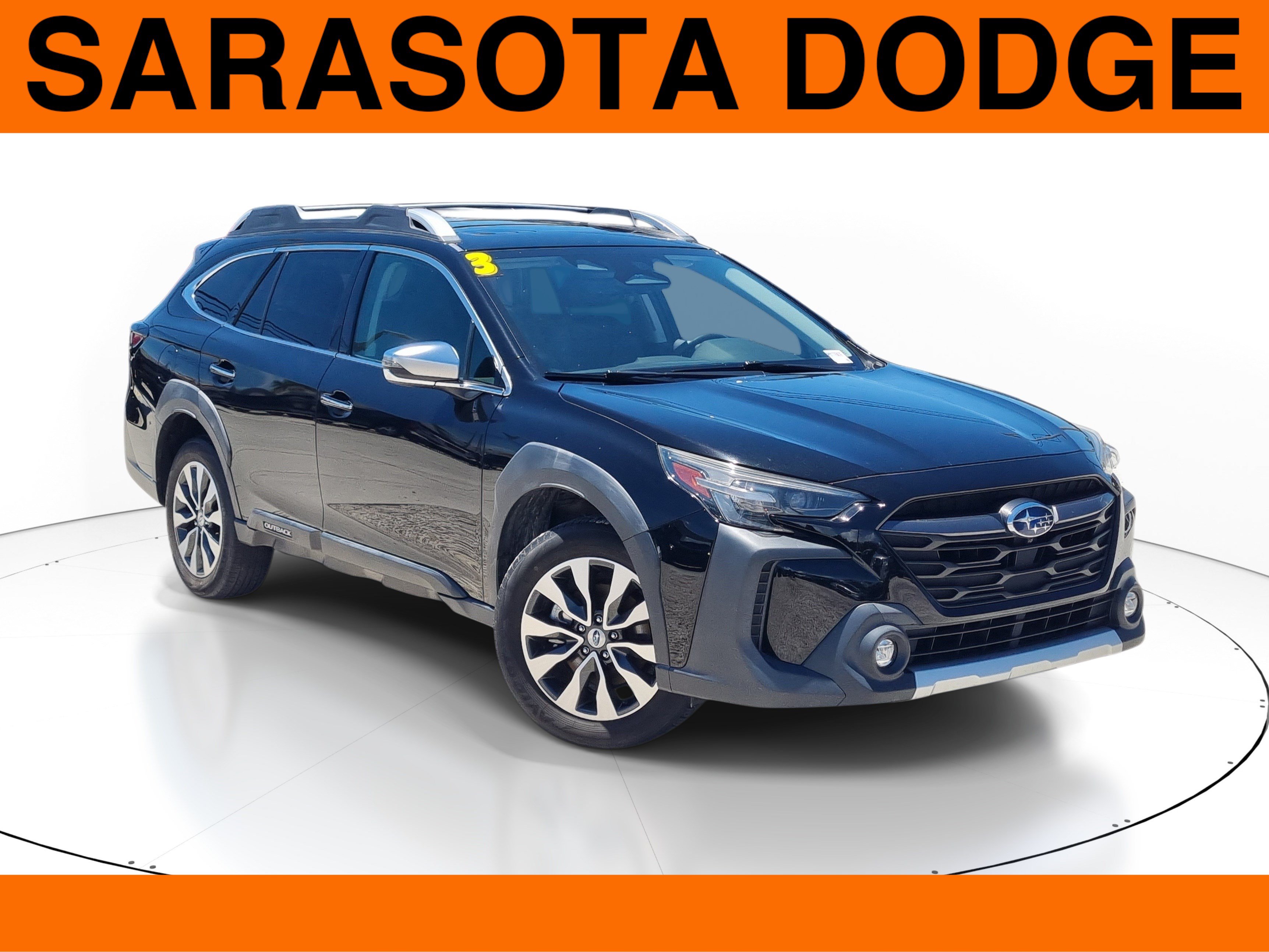 Used 2023 Subaru Outback Touring AWD/4WD image 1