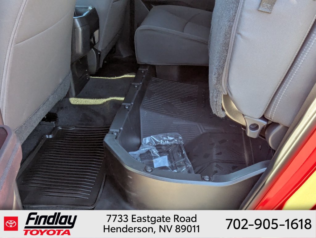 Certified 2025 Toyota Tacoma SR5 AWD/4WD image 12