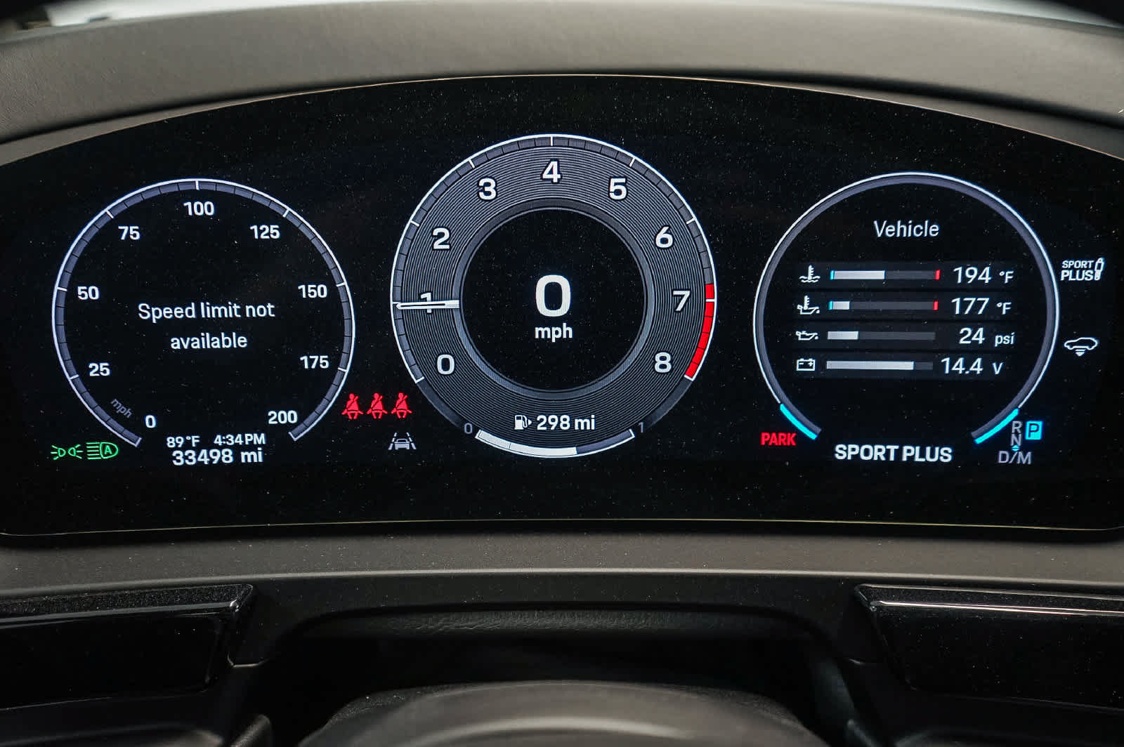 Certified 2024 Porsche Cayenne S AWD/4WD image 28