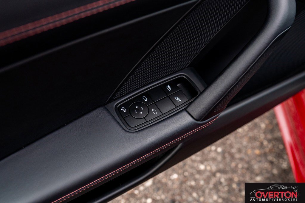 Used 2024 Porsche 911 Carrera image 53