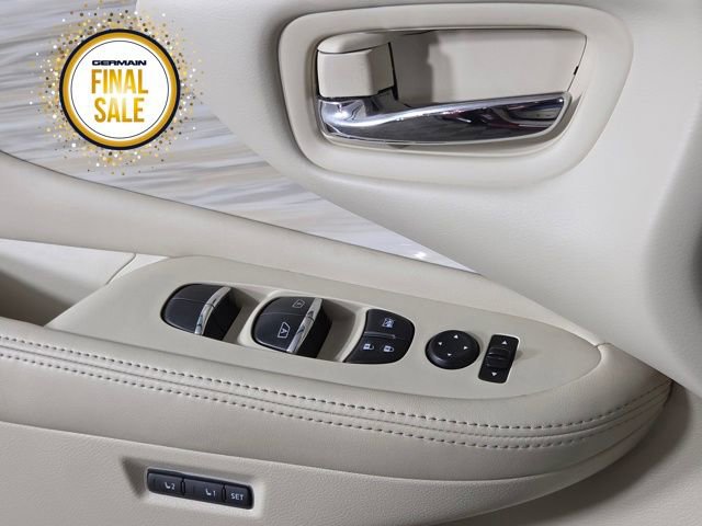 Used 2016 Nissan Murano Platinum w/ Platinum Technology Package image 25