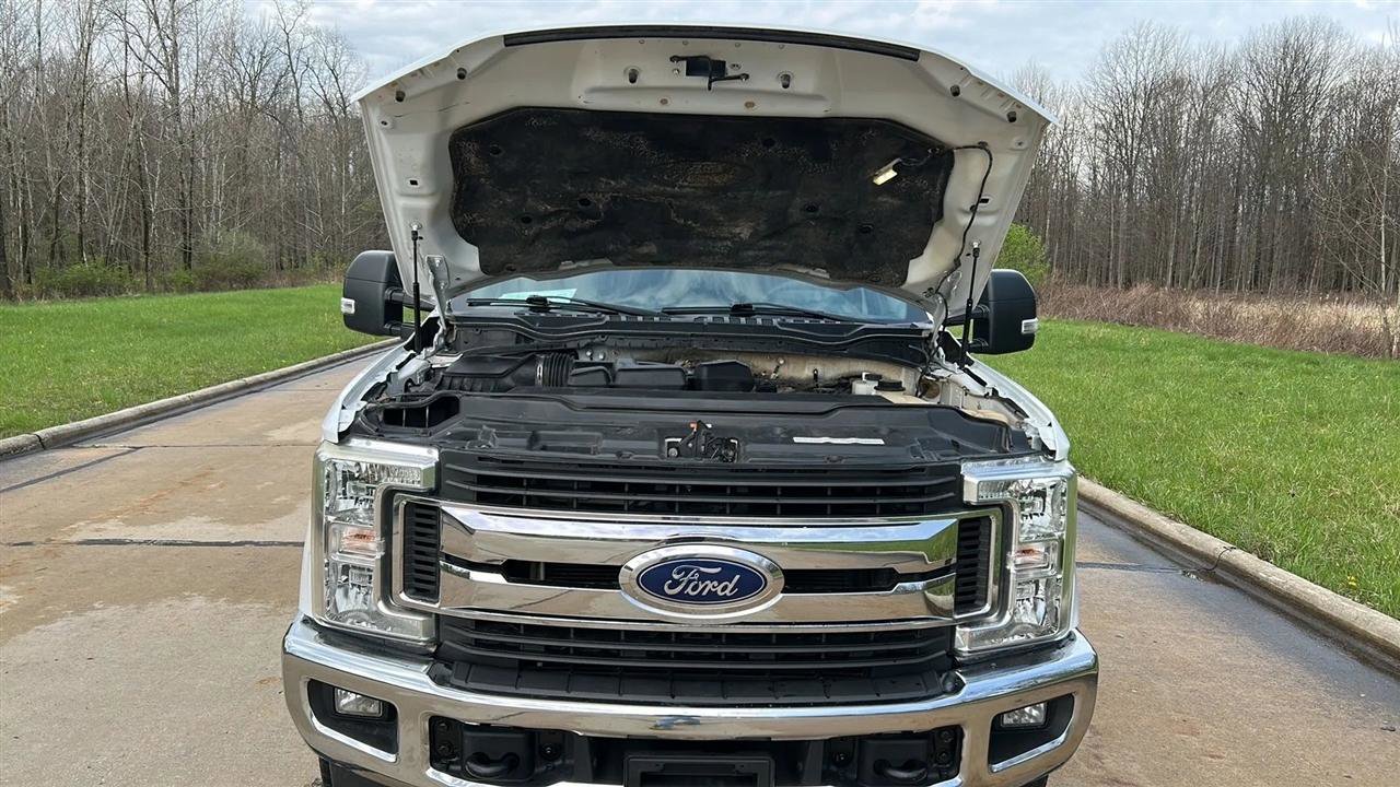 Used 2018 Ford F250 XLT w/ XLT Value Package image 19