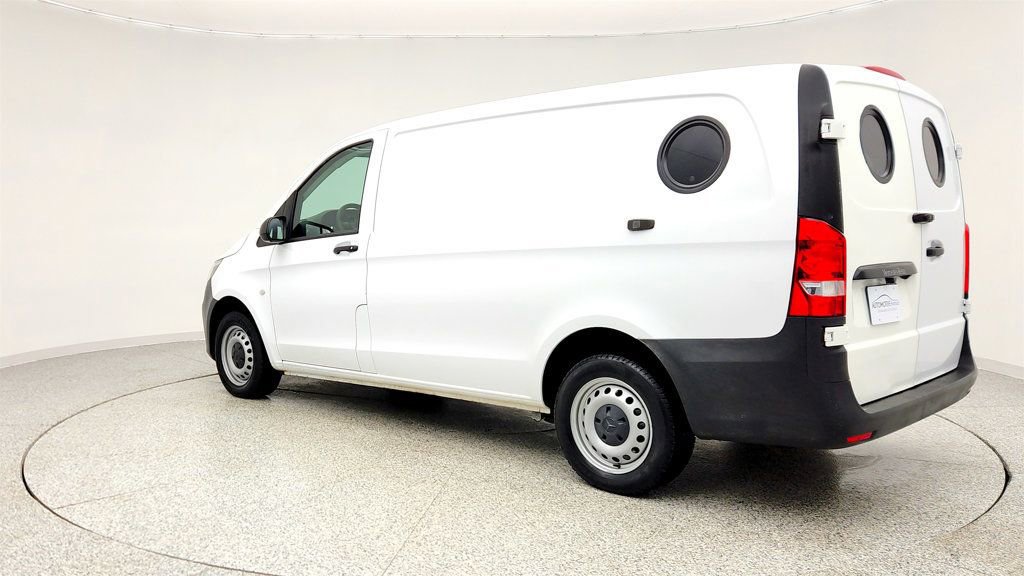 Used 2023 Mercedes-Benz Metris image 7