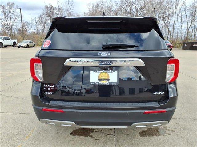 Used 2024 Ford Explorer XLT w/ Equipment Group 202A image 25