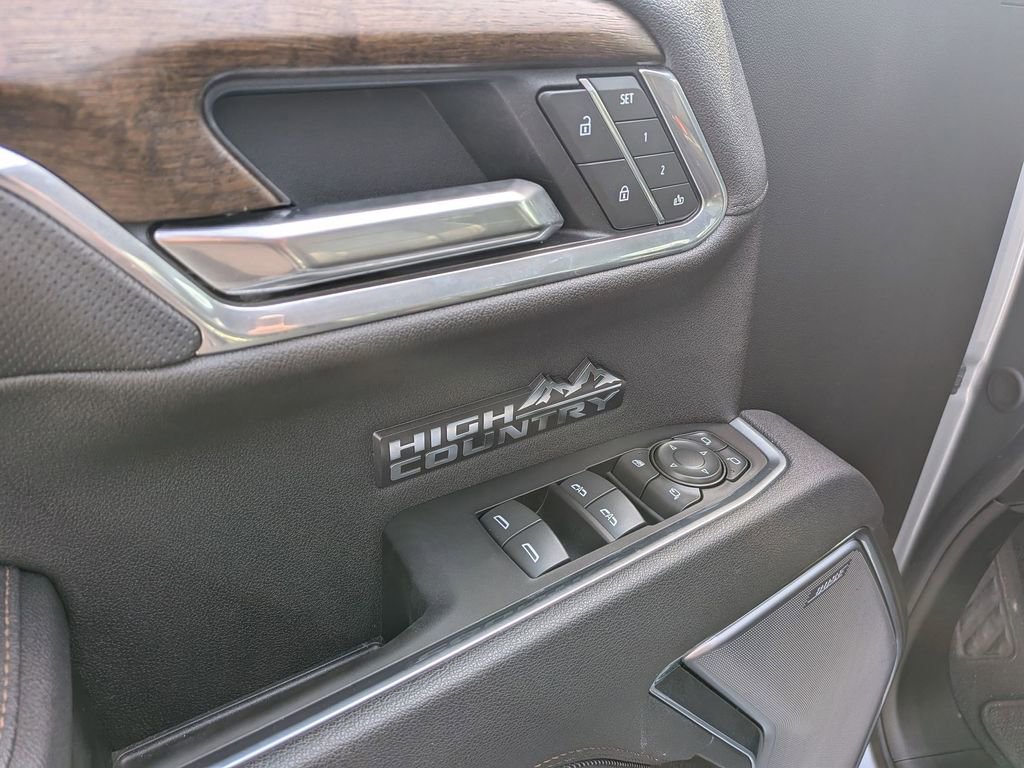 Used 2025 Chevrolet Silverado 1500 High Country w/ Z71 Off-Road Package image 14