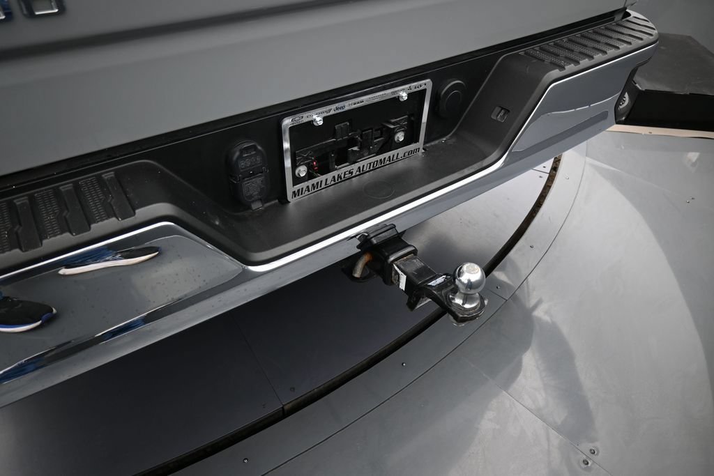 Used 2024 Chevrolet Silverado 1500 LT RWD image 39