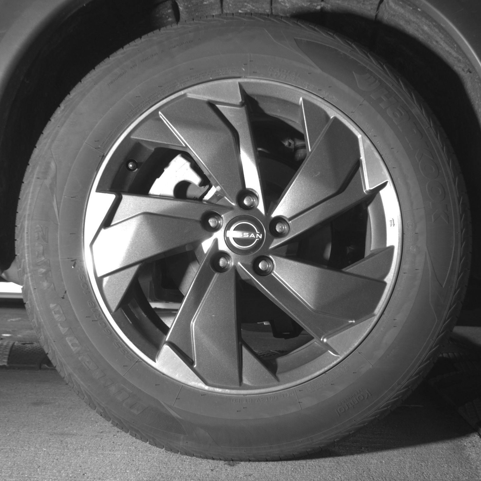 Used 2025 Nissan Rogue SV image 15