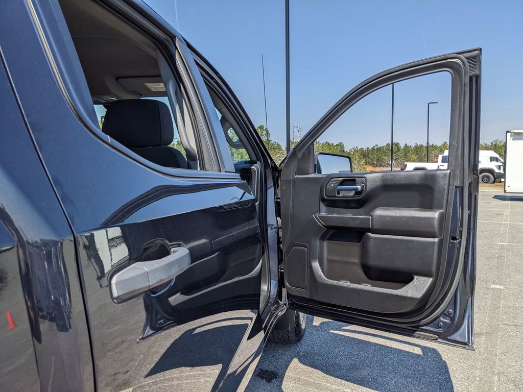 Used 2023 Chevrolet Silverado 1500 Custom image 54