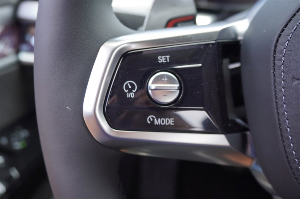 New 2025 BMW 740i w/ Executive Package image 16