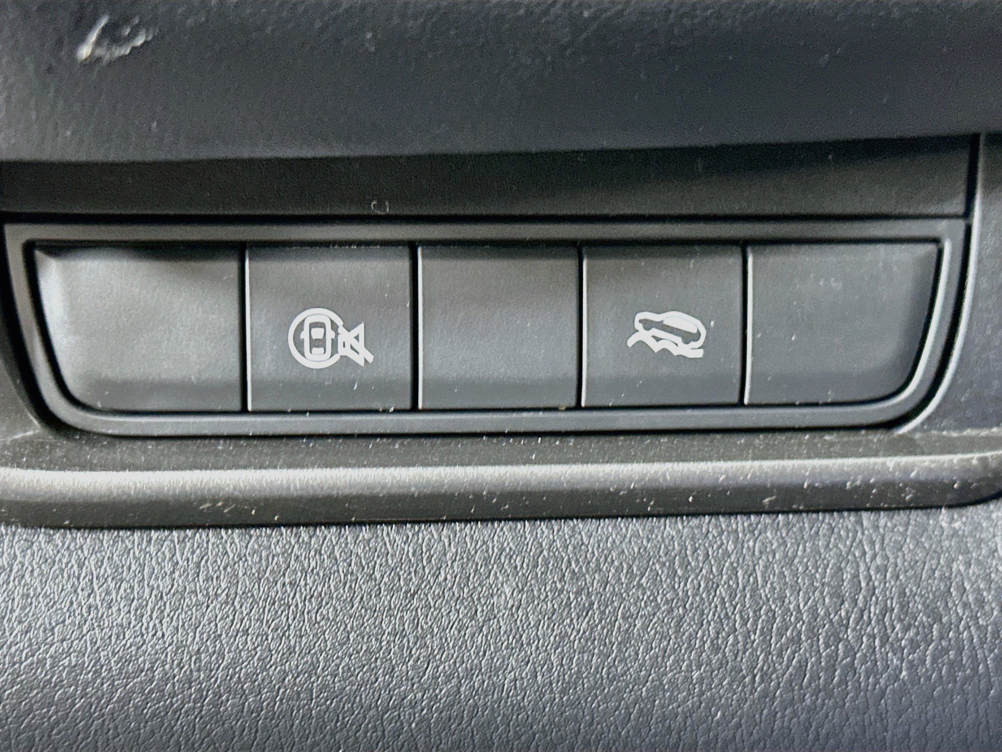 Used 2024 MAZDA CX-30 AWD 2.5 S w/ Select Sport Pkg image 17