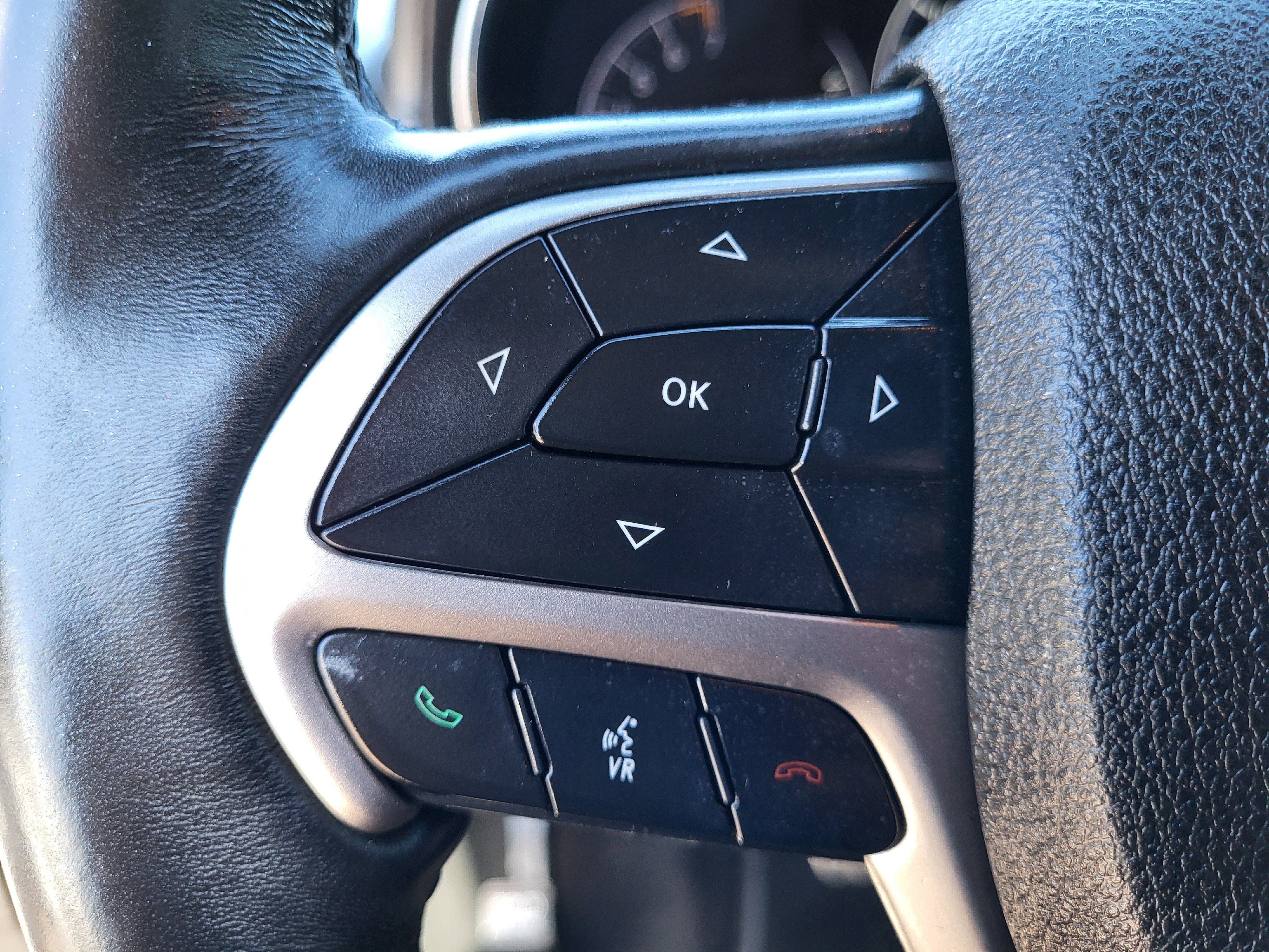 Used 2018 Jeep Grand Cherokee High Altitude image 19