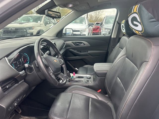 Used 2019 Chevrolet Traverse LT w/ LT Premium Package AWD/4WD image 4