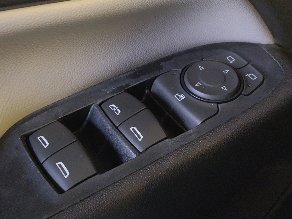 Used 2019 Chevrolet Equinox LS w/ LS Convenience Package AWD/4WD image 27