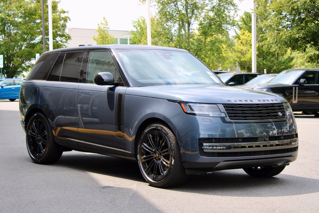 New 2027 Land Rover Range Rover SE AWD/4WD image 2