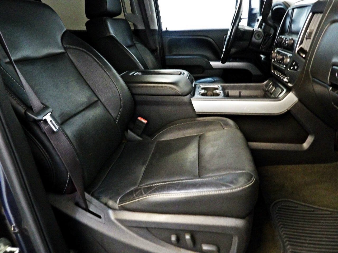 Used 2015 Chevrolet Silverado 2500 LTZ w/ Duramax Plus Package AWD/4WD image 15