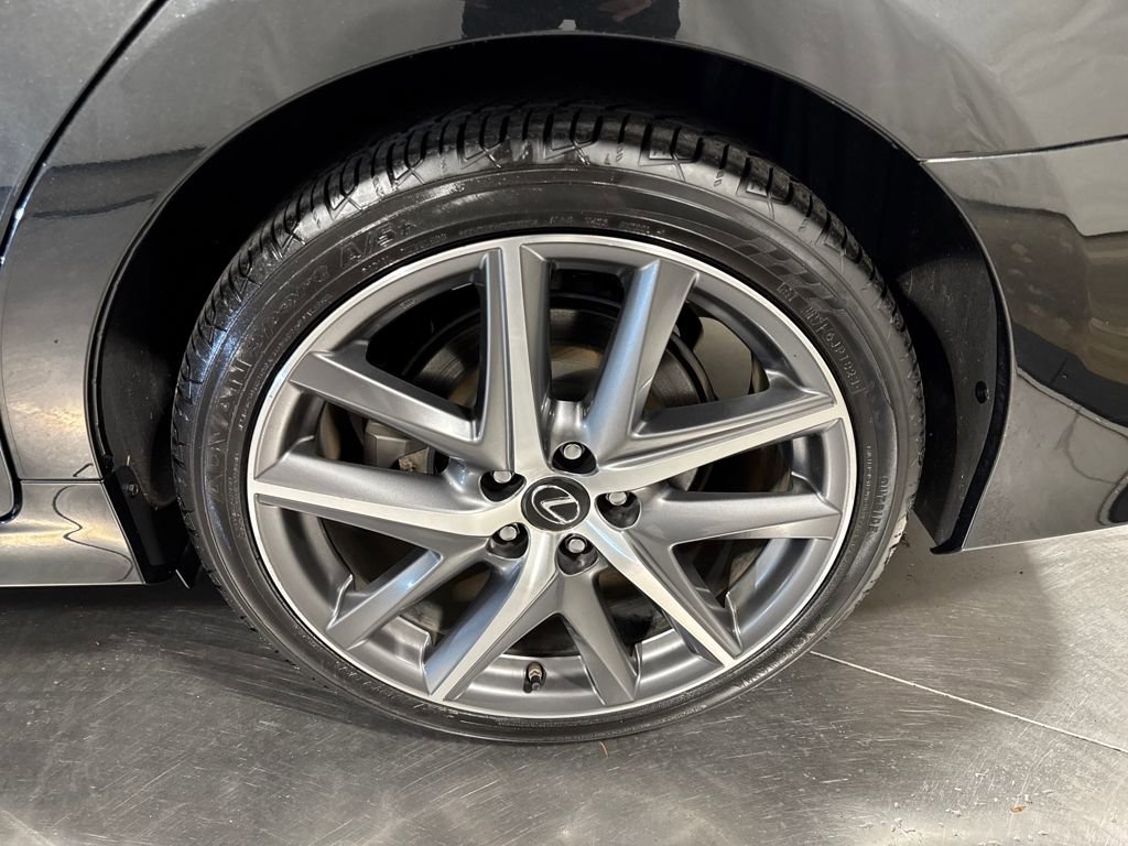 Used 2019 Lexus GS 350 F Sport image 12