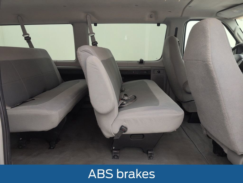 Used 2007 Ford E-350 and Econoline 350 XLT RWD image 14
