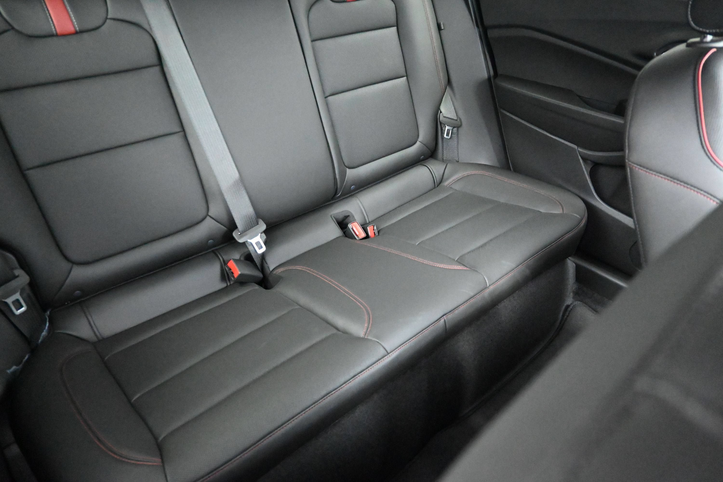 New 2026 Chevrolet Trax RS w/ Sunroof Package FWD image 28