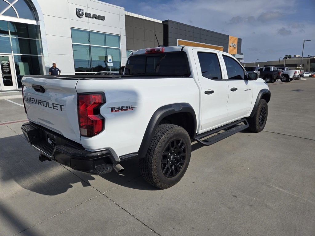 Used 2024 Chevrolet Colorado Trail Boss w/ Technology Package image 3