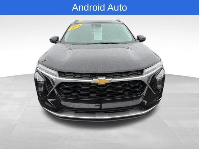 Used 2024 Chevrolet Trax LT w/ Driver Confidence Package FWD image 6