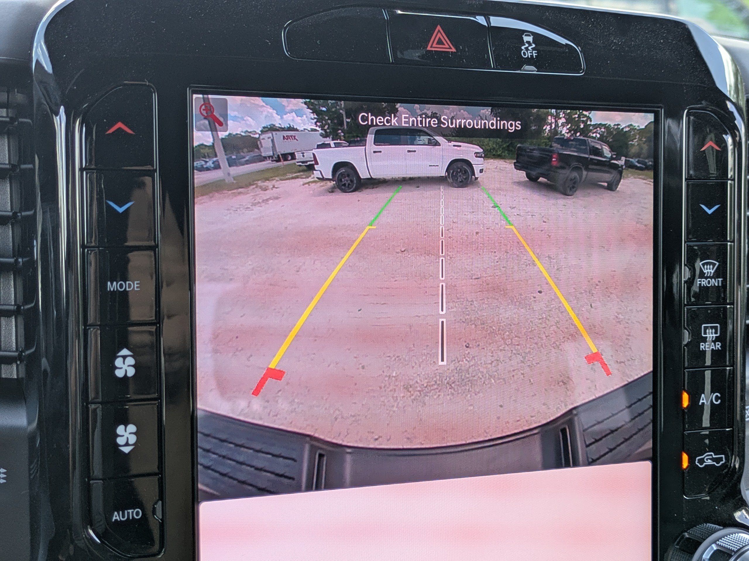 New 2026 RAM 2500 Warlock AWD/4WD image 25