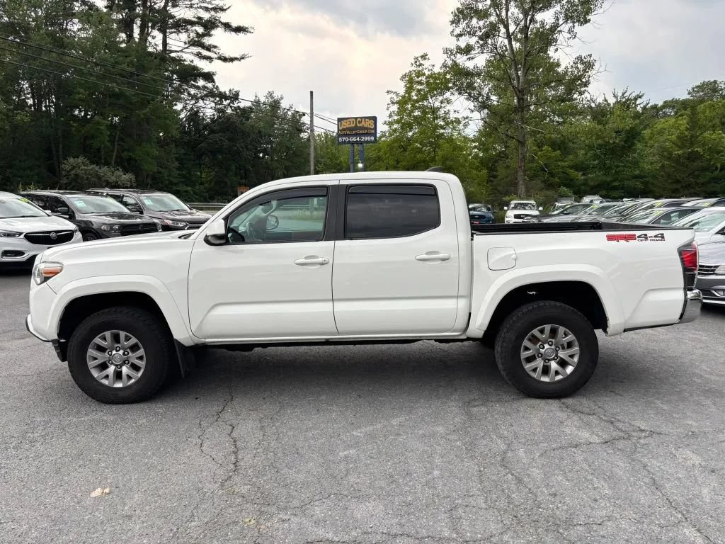Used 2016 Toyota Tacoma SR5 w/ SR5 Appearance Package (SN) AWD/4WD image 5