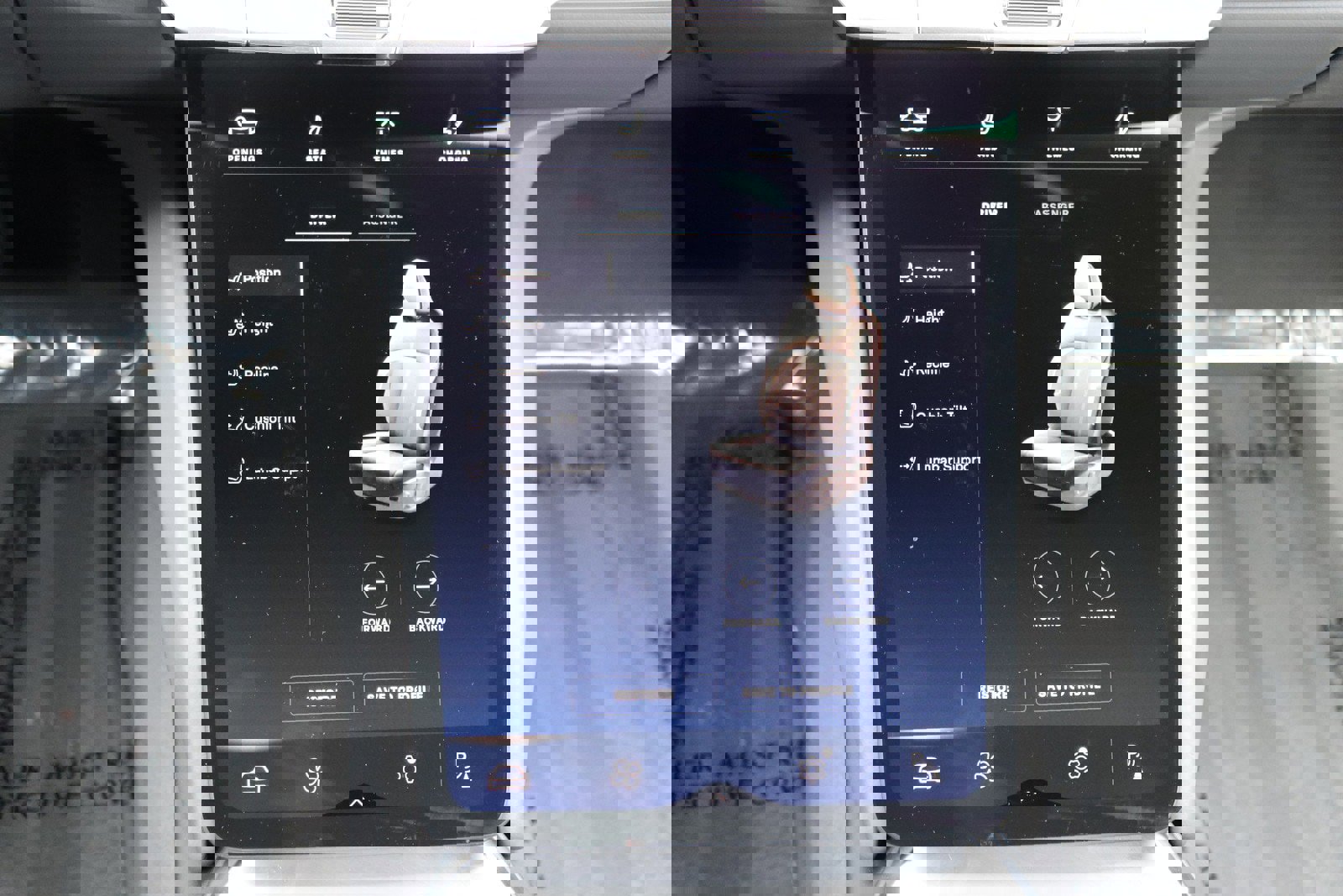 Used 2024 Lucid Air Touring image 39