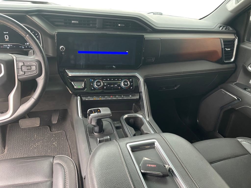 Certified 2022 GMC Sierra 1500 Denali w/ Denali Carbonpro Edition image 11