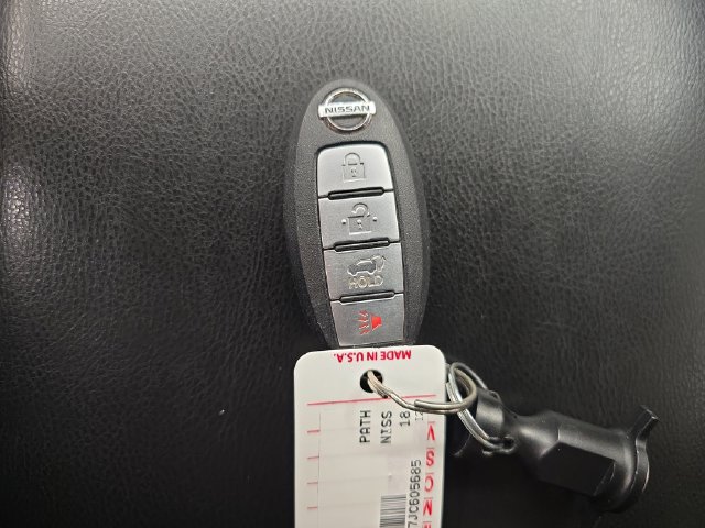 Used 2018 Nissan Pathfinder SL FWD image 29