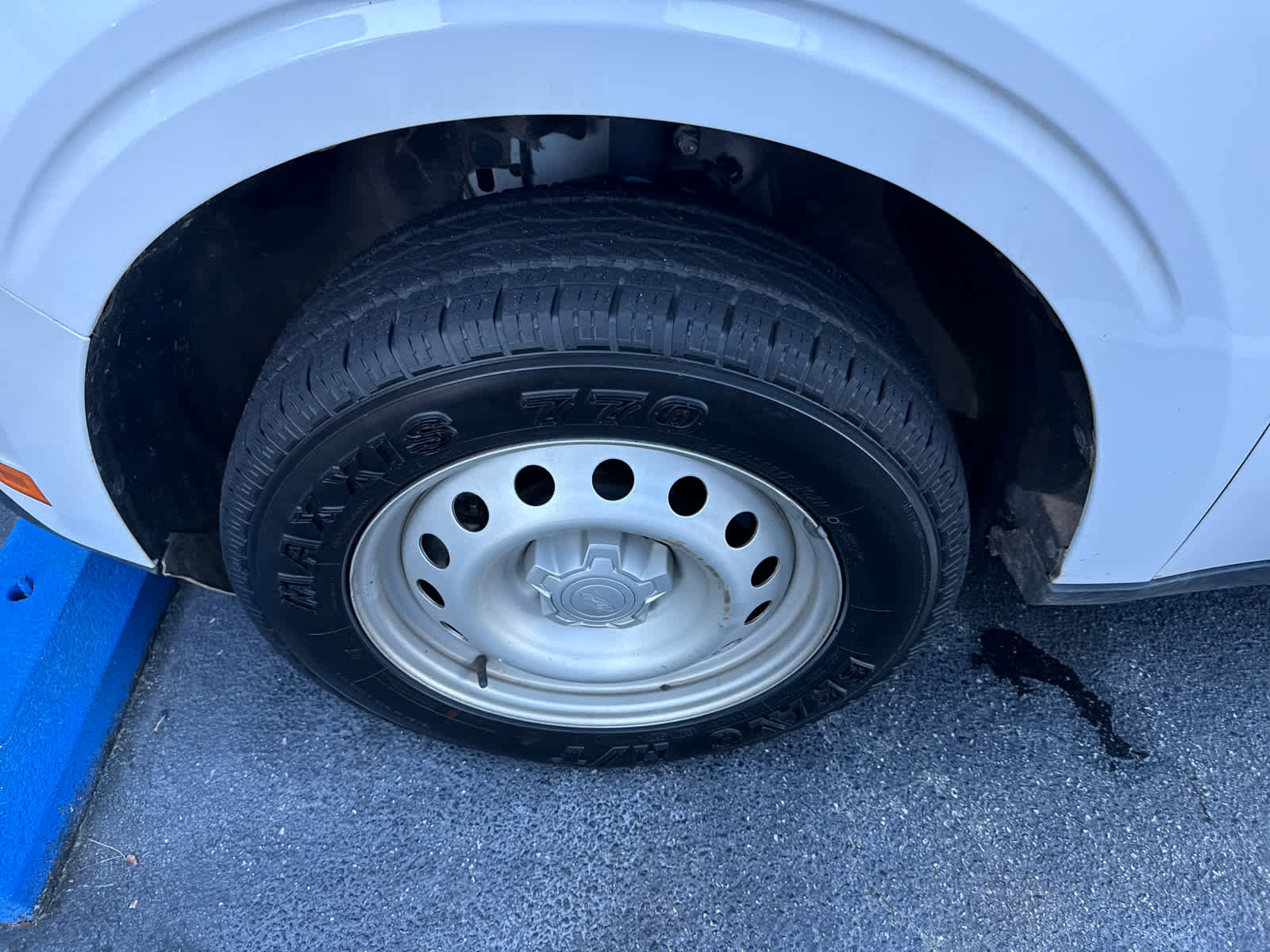 Used 2022 Ford Maverick XL image 26