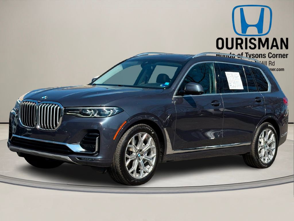 Used 2022 BMW X7 xDrive40i w/ Premium Package image 2