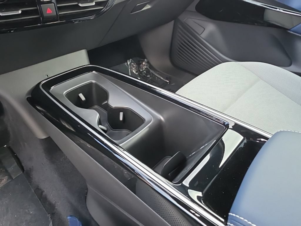 New 2026 Volkswagen ID.4 Pro S AWD/4WD image 21