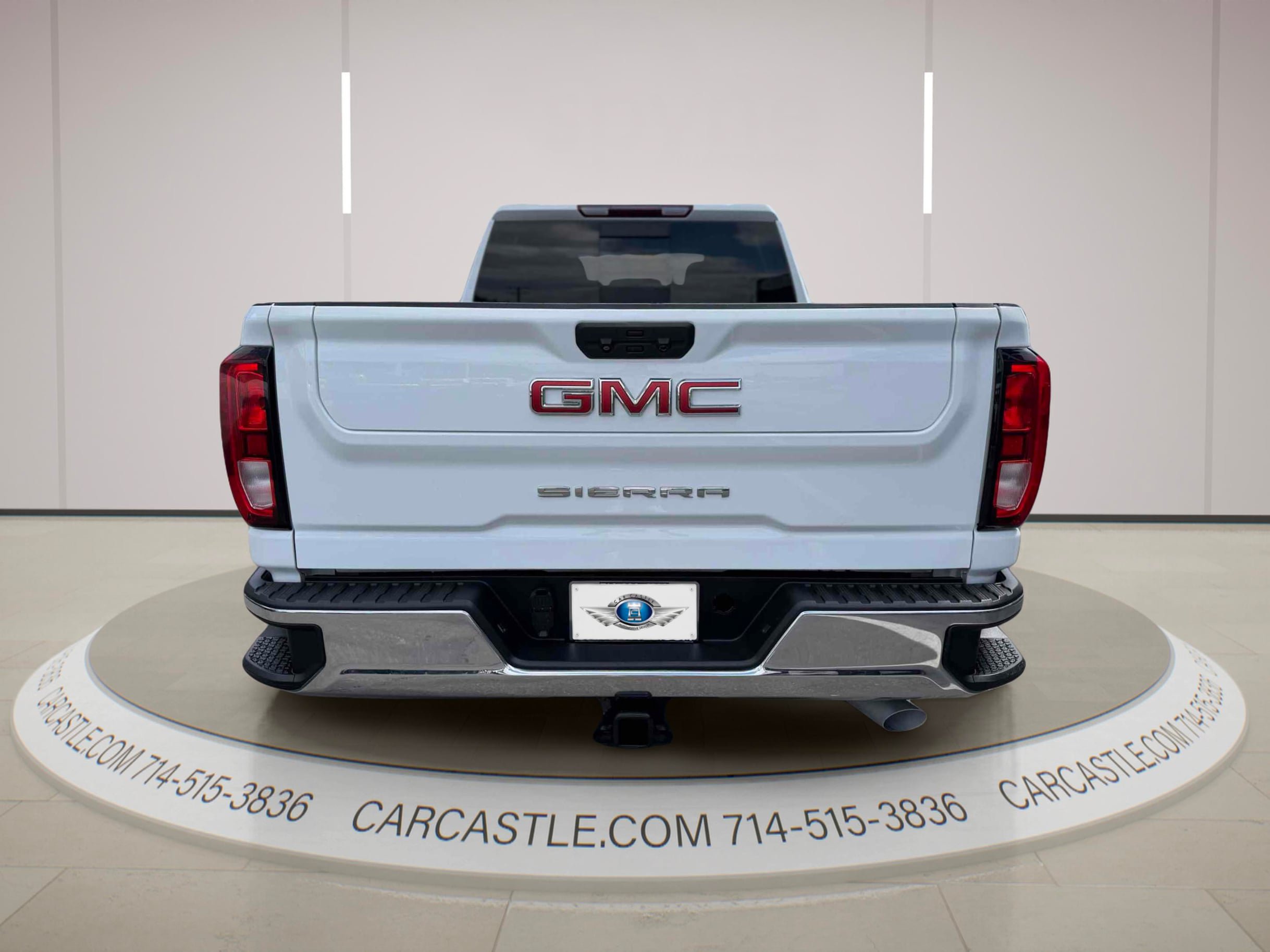 Used 2022 GMC Sierra 2500 SLE w/ Preferred Package AWD/4WD image 4