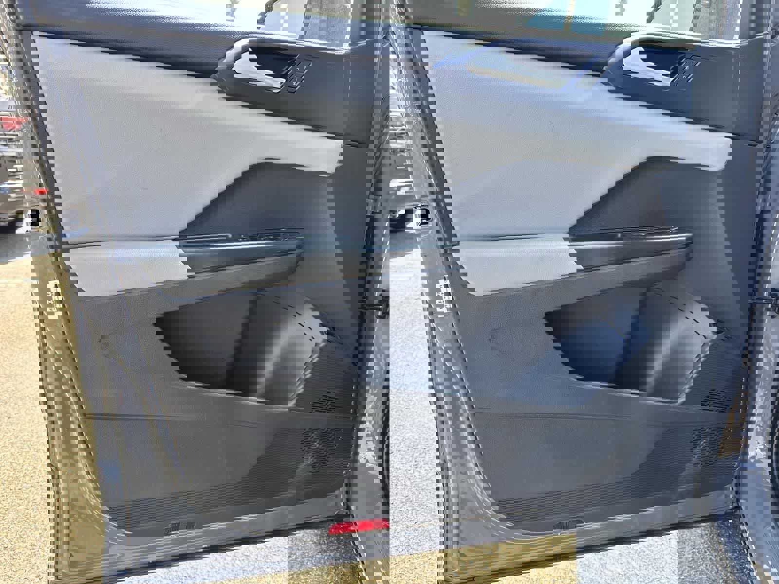 Used 2022 Volkswagen Taos SE image 18