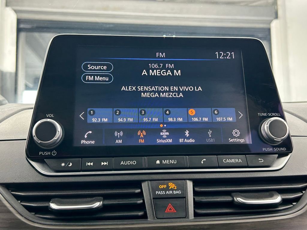 Used 2024 Nissan Altima 2.5 SV image 57