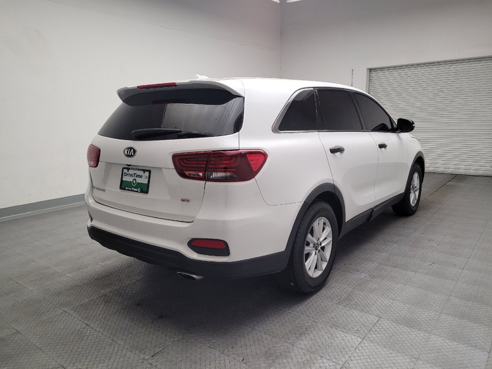 Used 2019 Kia Sorento FWD image 9