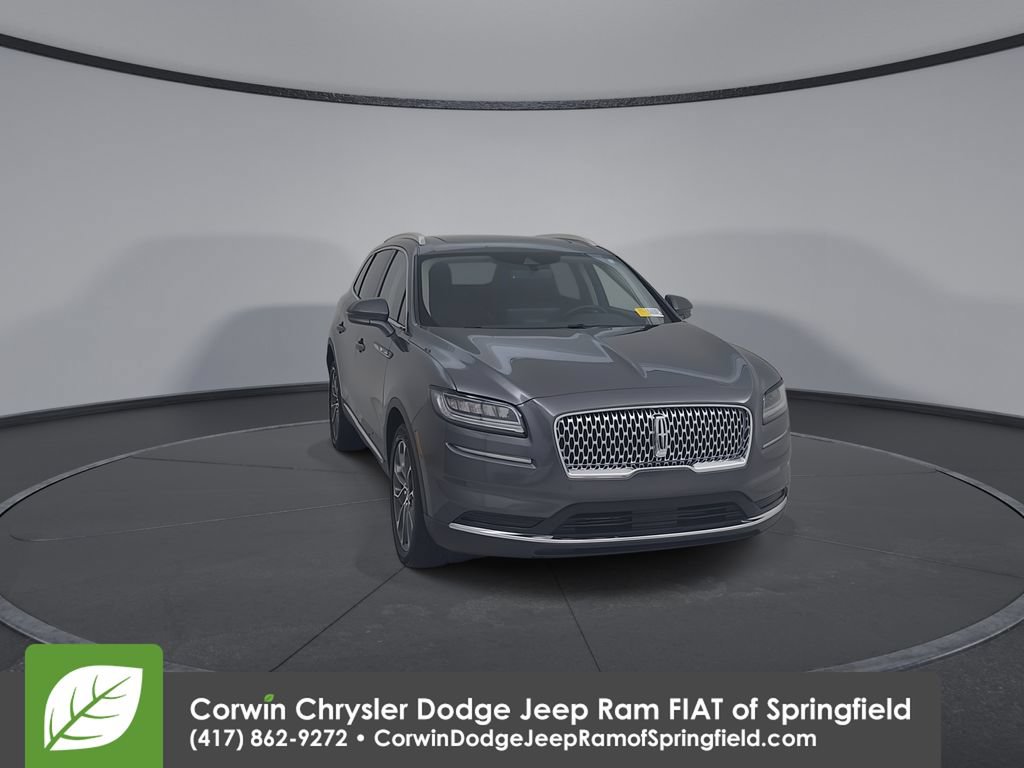 Used 2023 Lincoln Nautilus Reserve AWD/4WD image 4